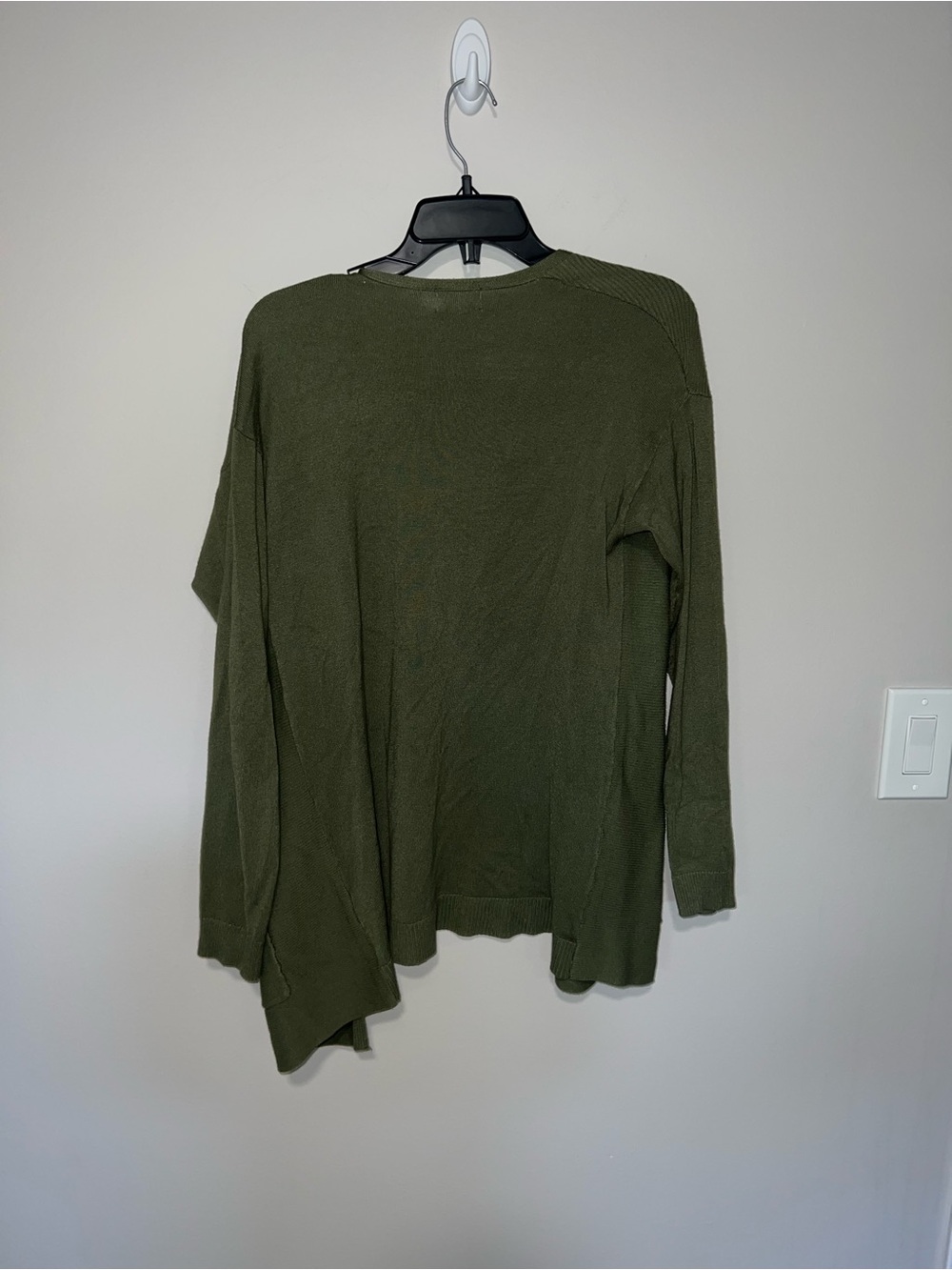 Olive green time and tru cardigan small - Picture 3 of 5